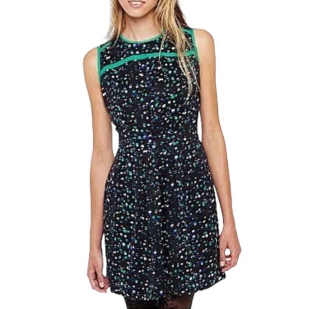 I heart Ronson dress size 16. Sleeveless black painted green blue dots & pockets